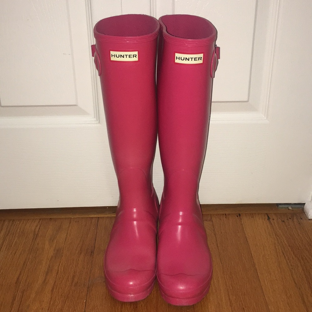 EUC Hunter Pink Tall Rain Boots Sz 7